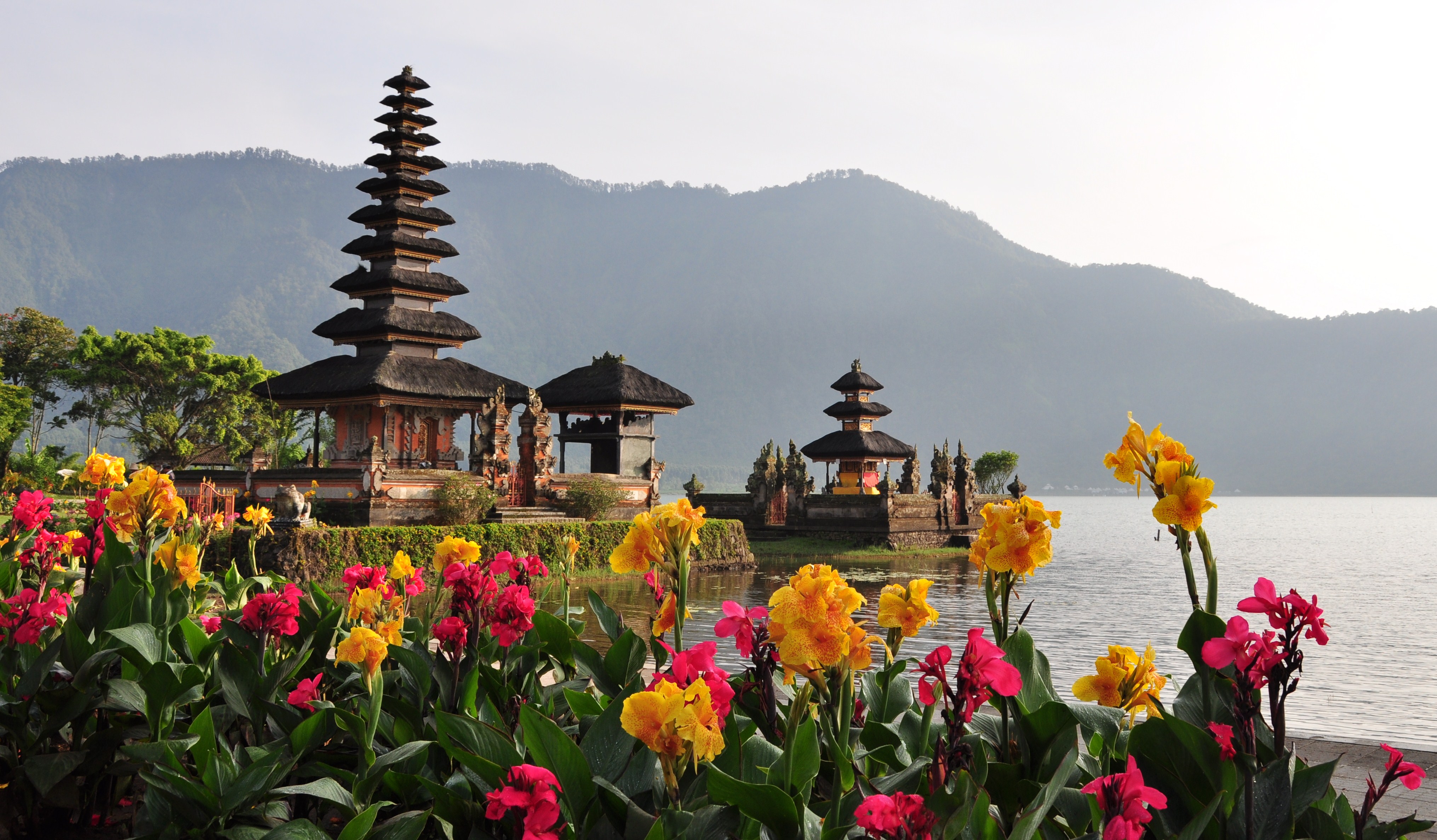 Pura Ulun Danu Baratan